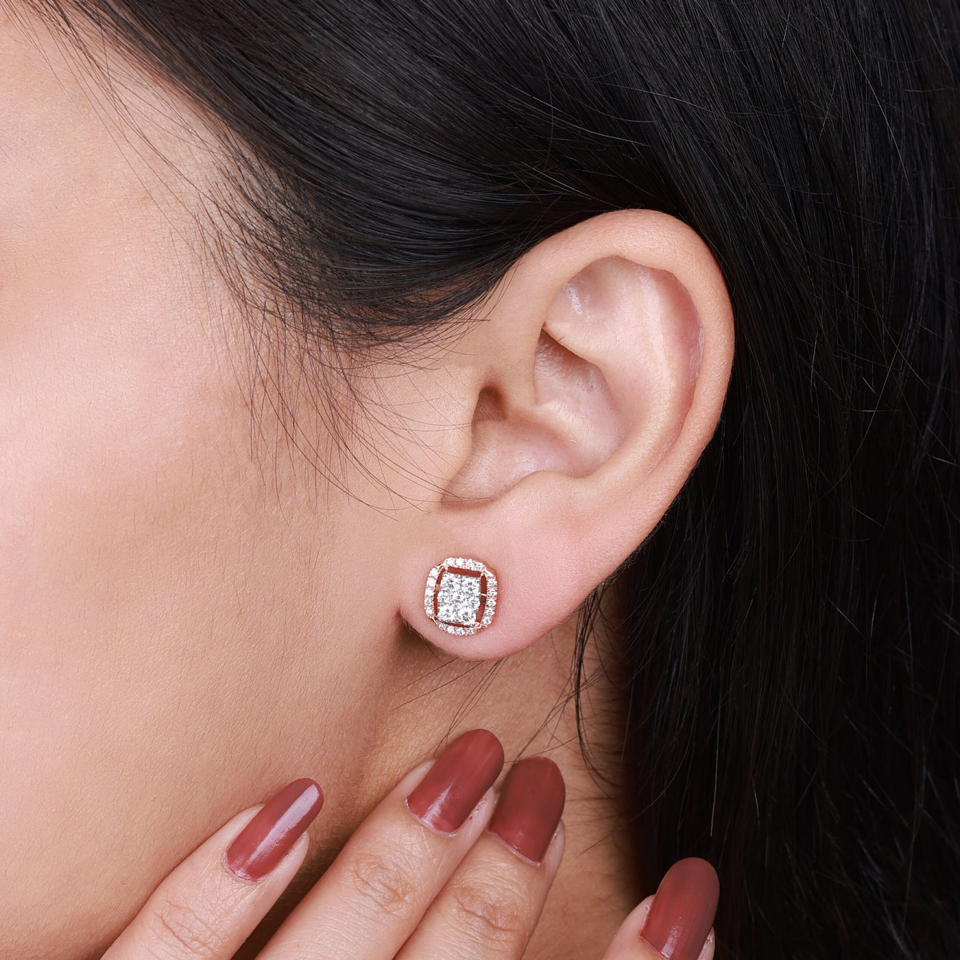 Luminous Square Diamond Studs