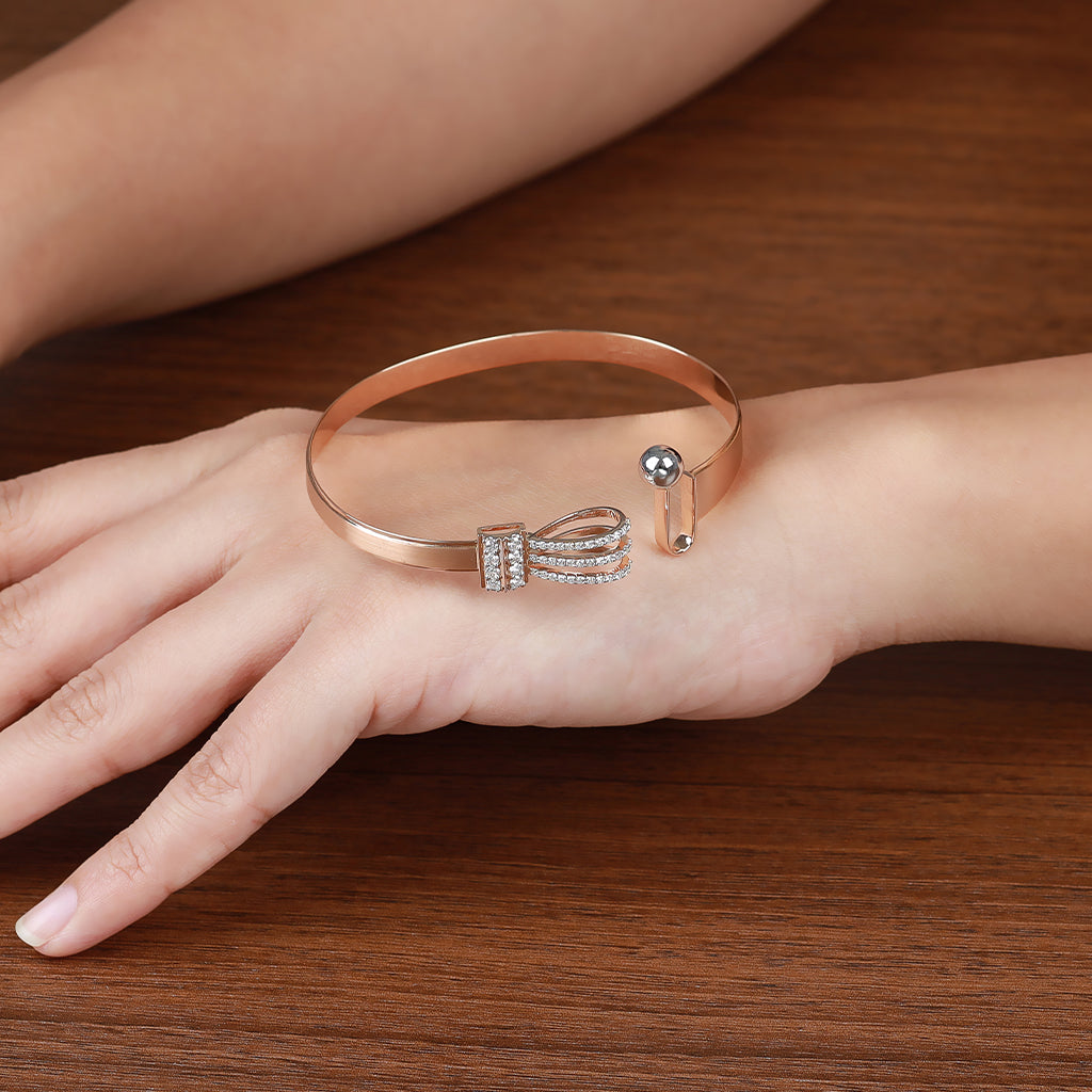 Comet Kiss Bracelet