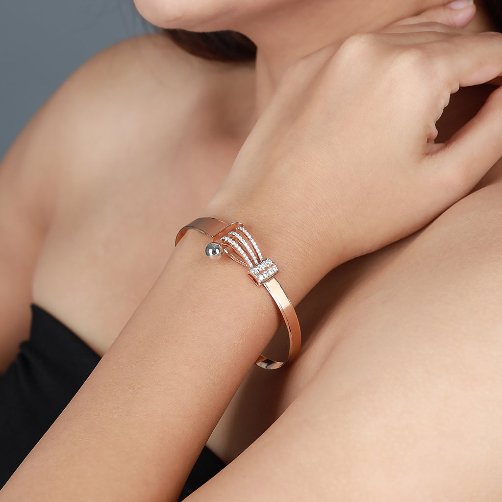 Comet Kiss Bracelet