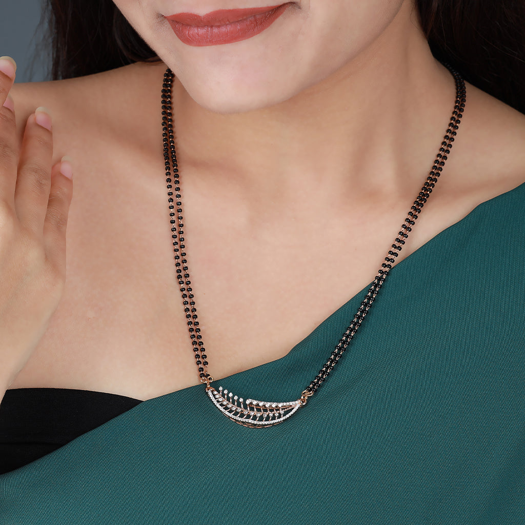 Shiny Leaf Diamond Mangalsutra