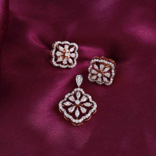 Blooming Star Diamond Stud Earrings - Only
